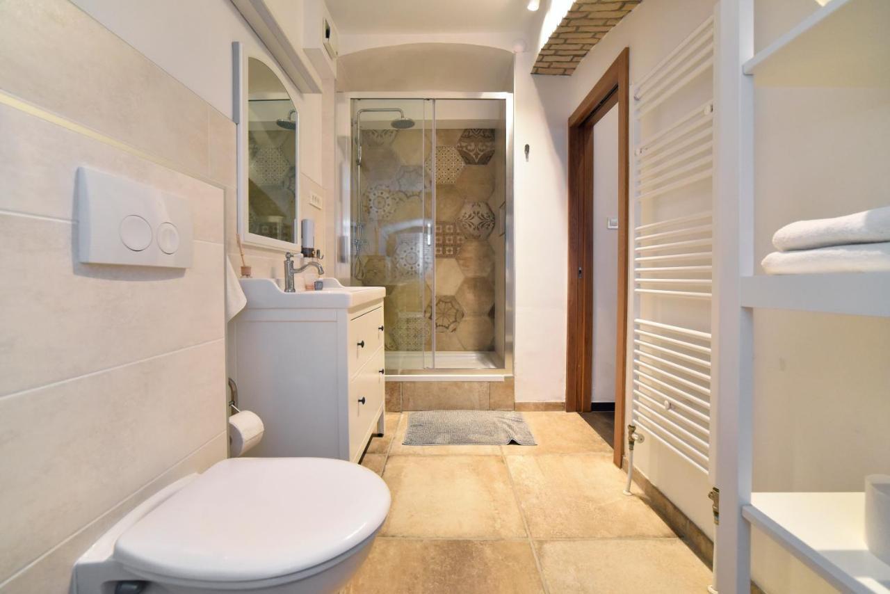 Manuela Varsavska Studio Apartments Zagreb Buitenkant foto
