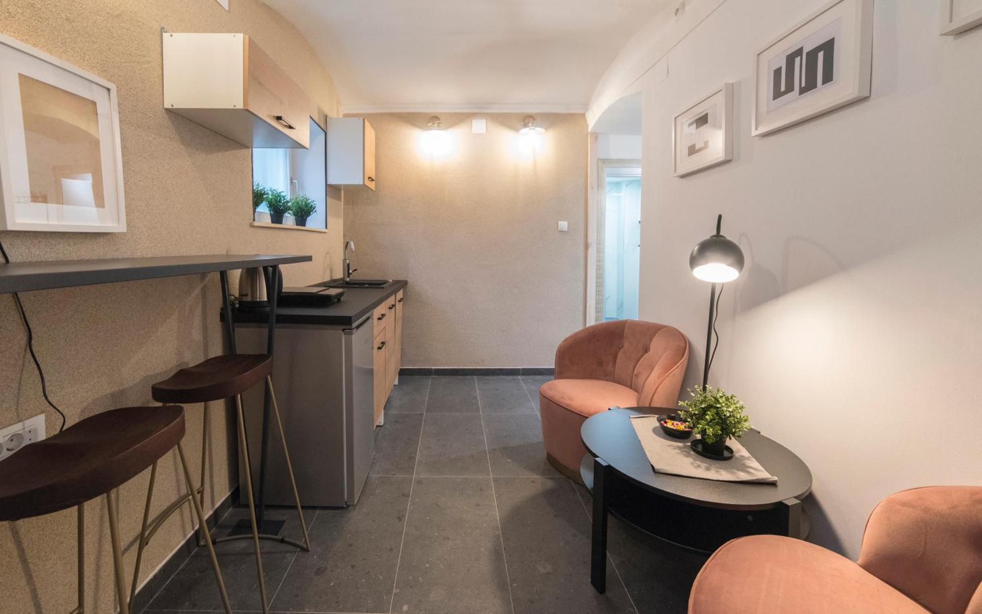 Manuela Varsavska Studio Apartments Zagreb Buitenkant foto