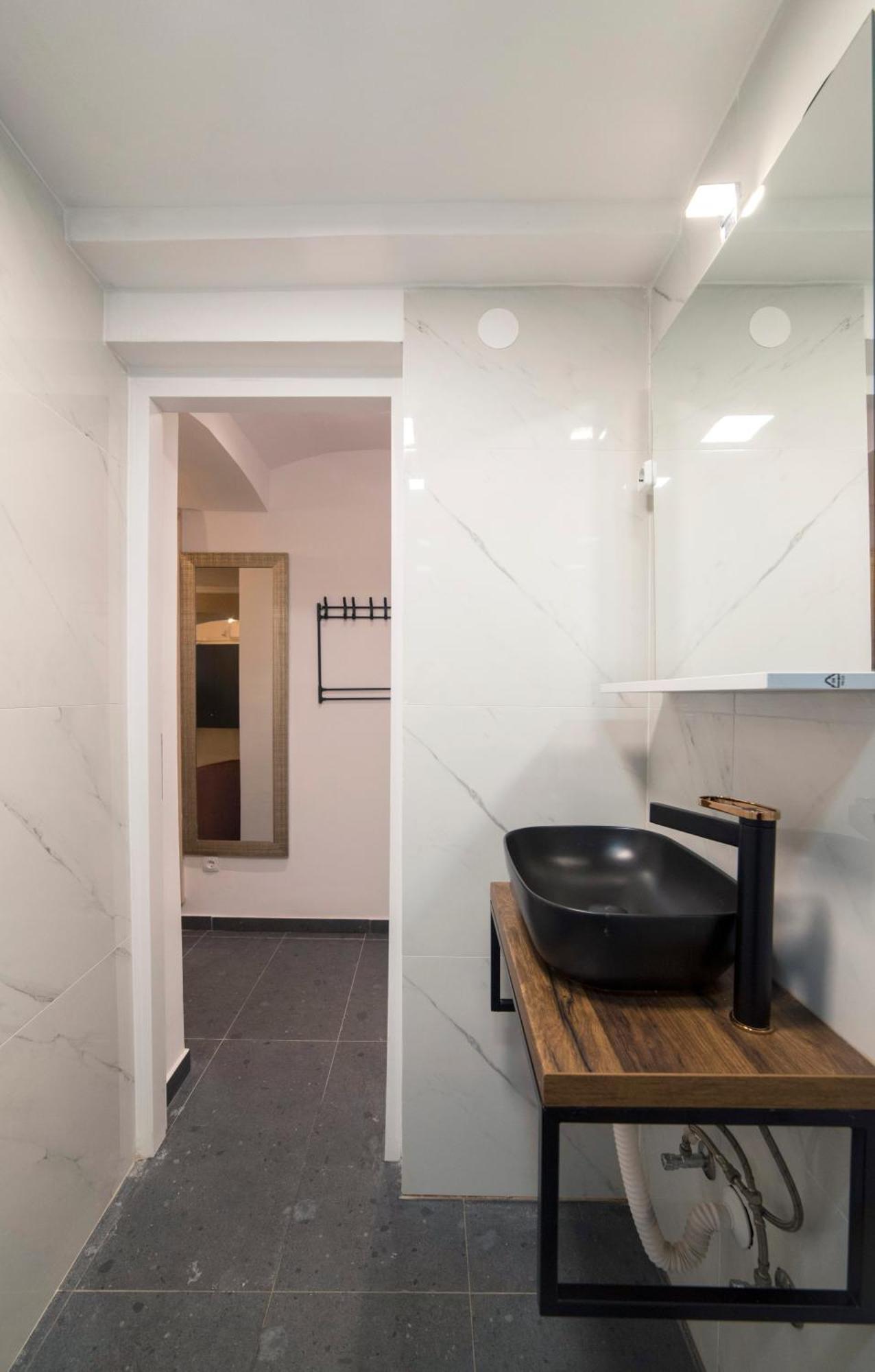 Manuela Varsavska Studio Apartments Zagreb Buitenkant foto