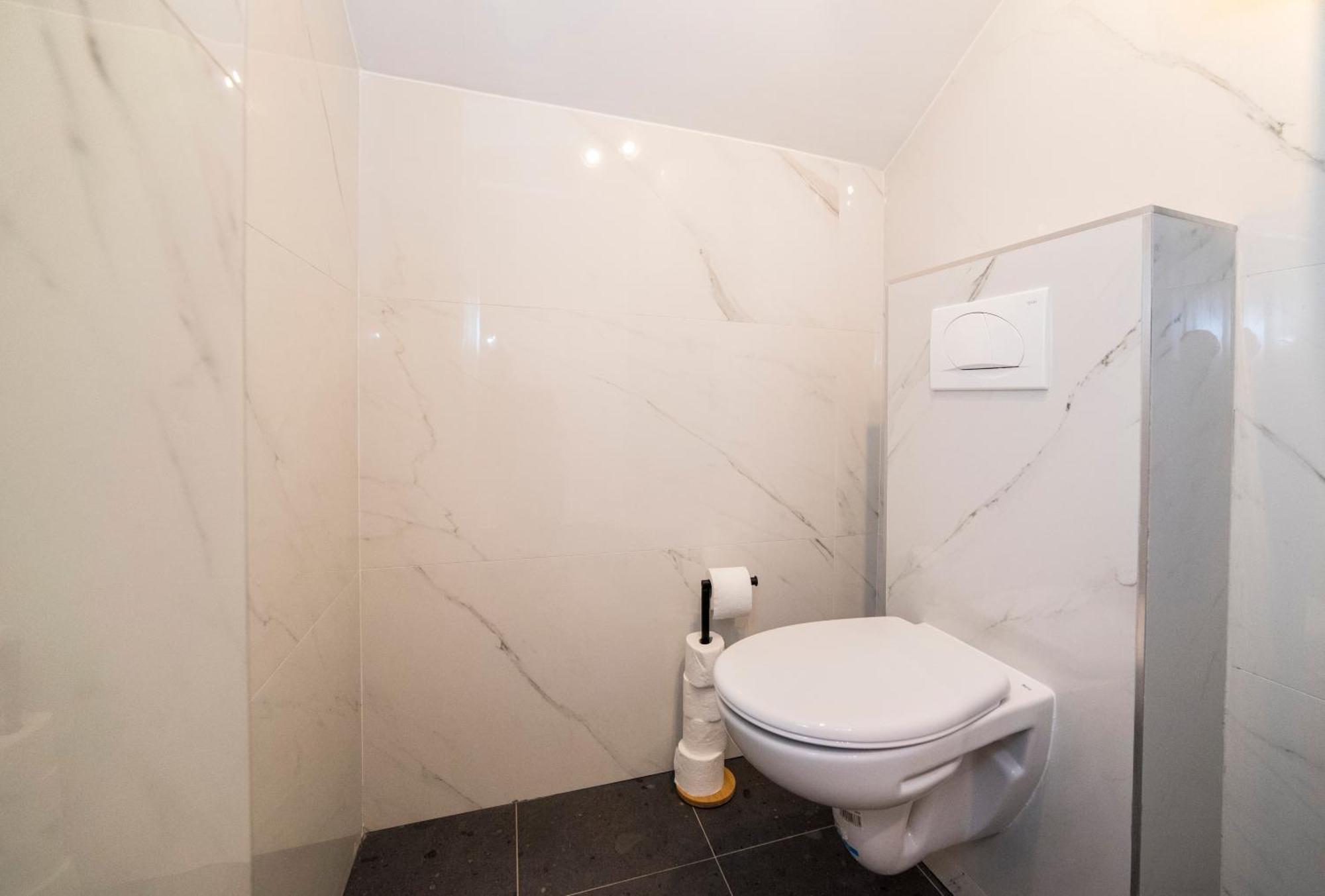 Manuela Varsavska Studio Apartments Zagreb Buitenkant foto