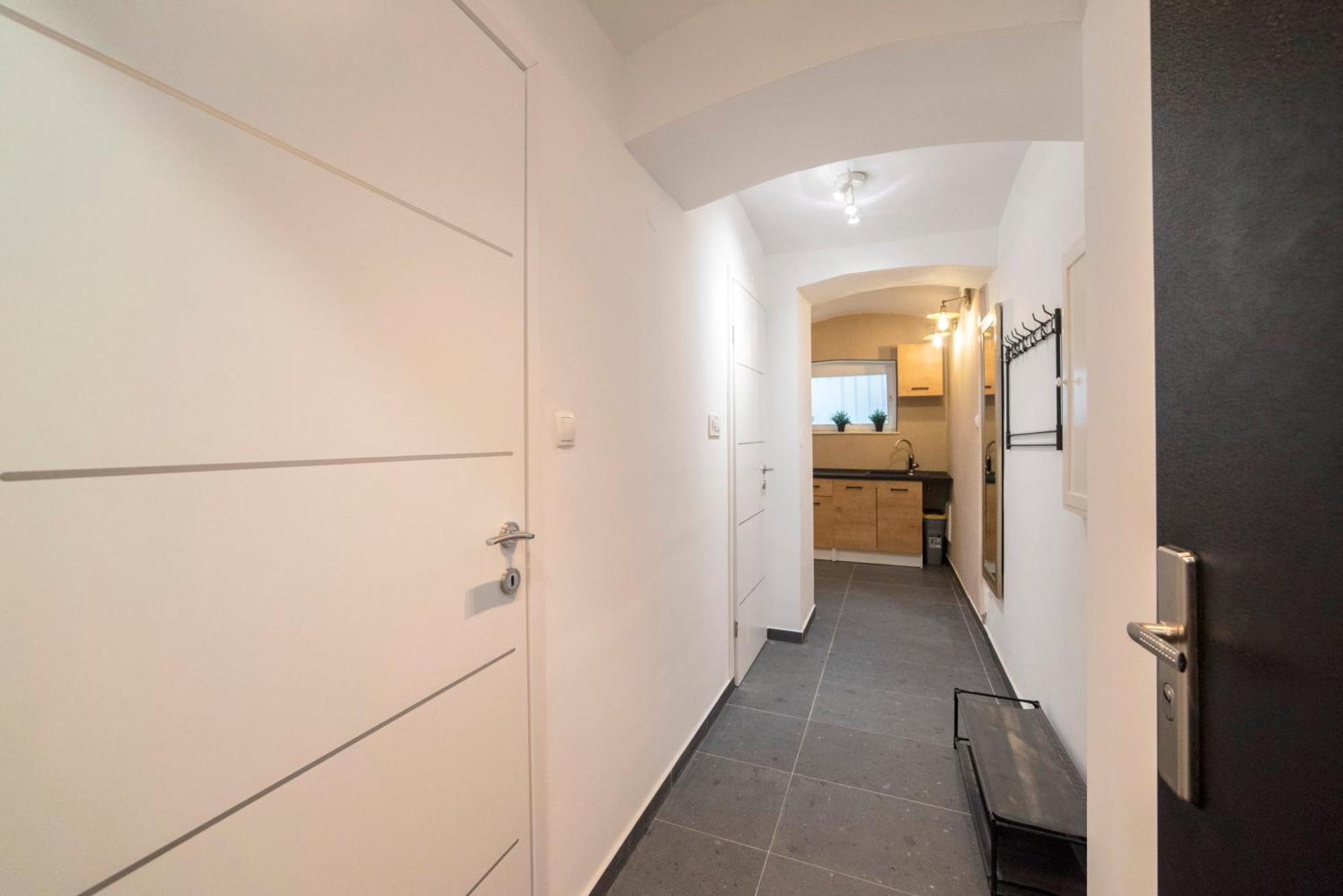 Manuela Varsavska Studio Apartments Zagreb Buitenkant foto